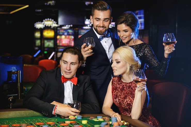 Pengguna memeriksa pembayaran lucky77